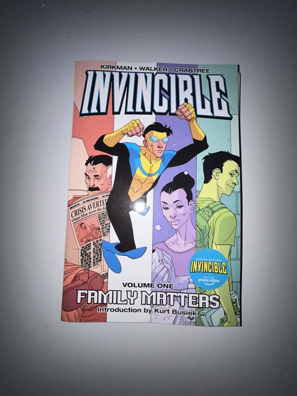 Invincible Volume 1: Family Matters Trade Paperback